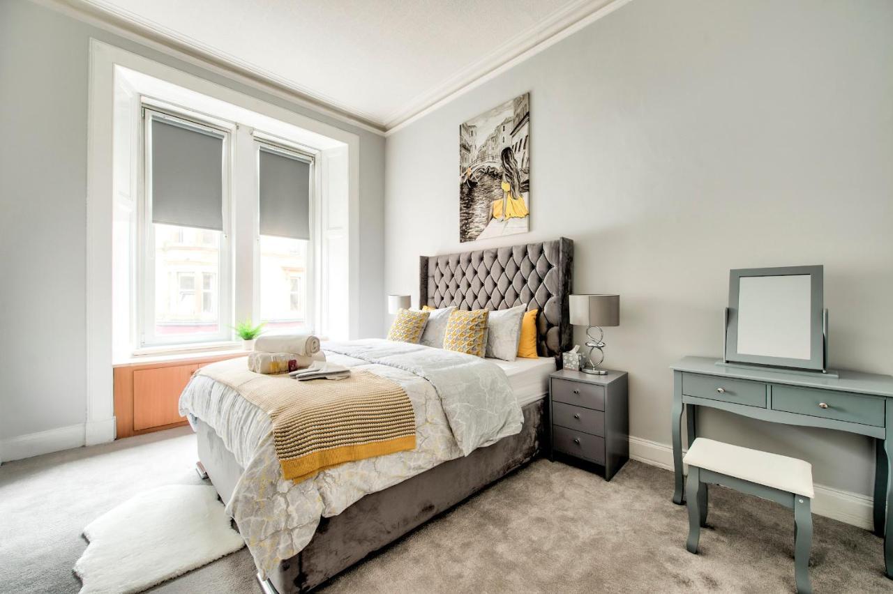 Ferienwohnung Pass The Keys Stylish 2 Bed In Heart Of West End Glasgow Exterior foto