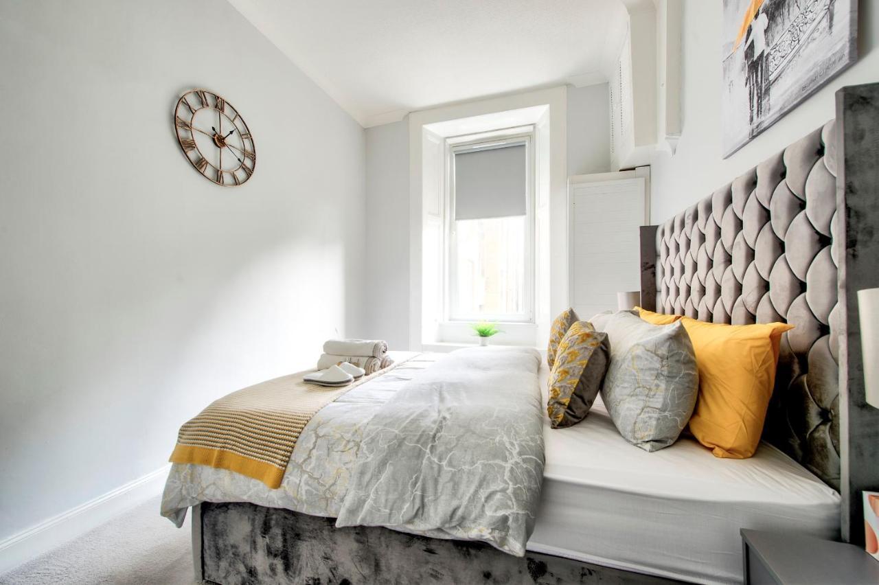 Ferienwohnung Pass The Keys Stylish 2 Bed In Heart Of West End Glasgow Exterior foto