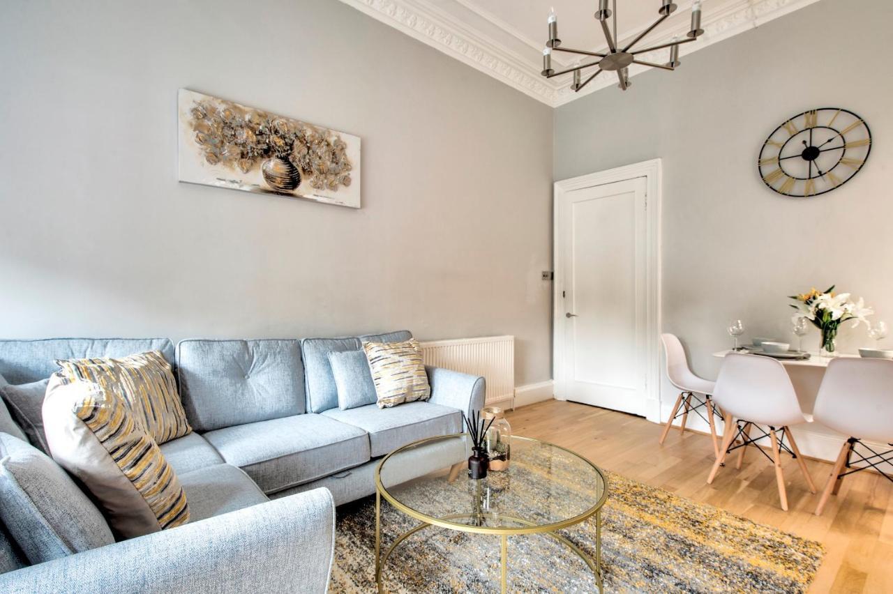 Ferienwohnung Pass The Keys Stylish 2 Bed In Heart Of West End Glasgow Exterior foto