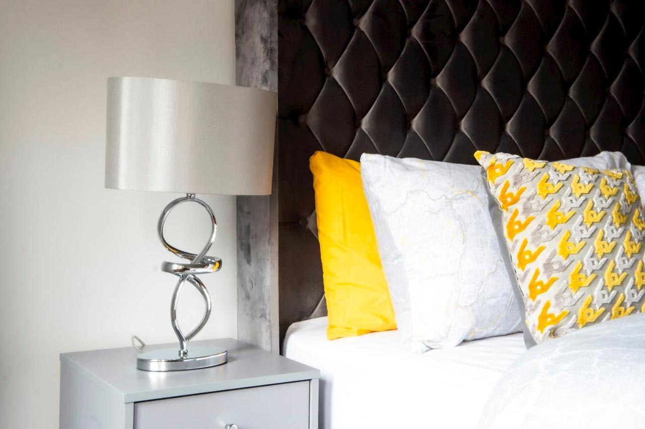 Ferienwohnung Pass The Keys Stylish 2 Bed In Heart Of West End Glasgow Exterior foto
